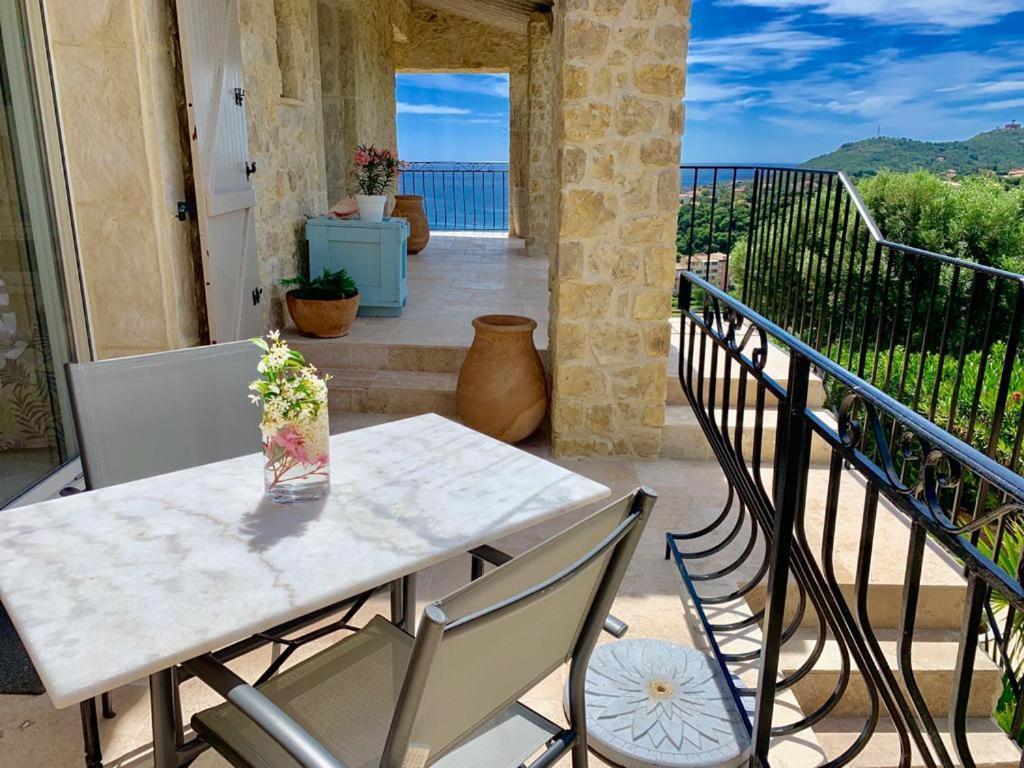 Villa Grand Baie Saint-Raphaël Dış mekan fotoğraf